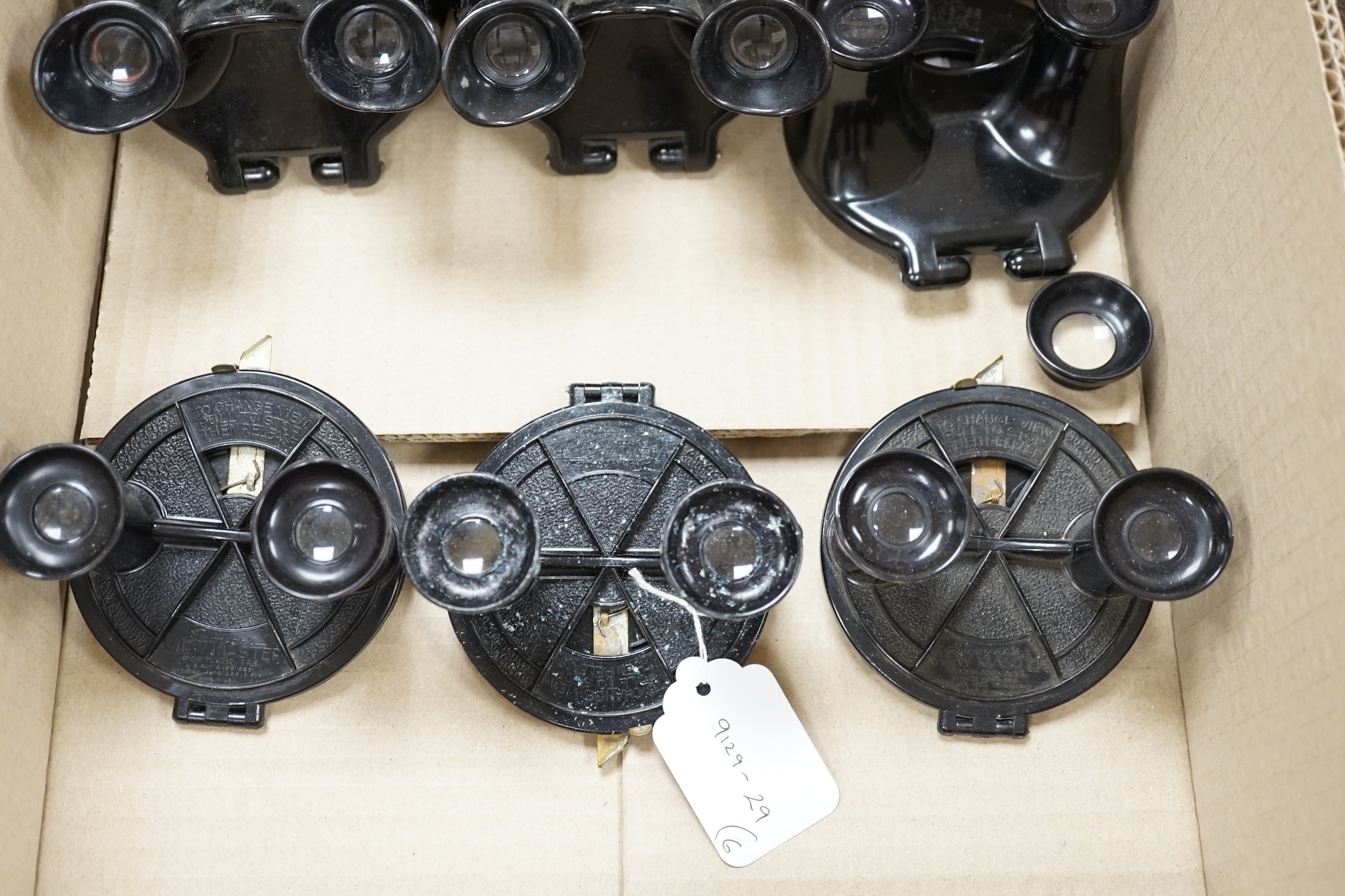 Two View-Master Model B England made black viewers, a Model B black viewer and three Model A black viewers (6)